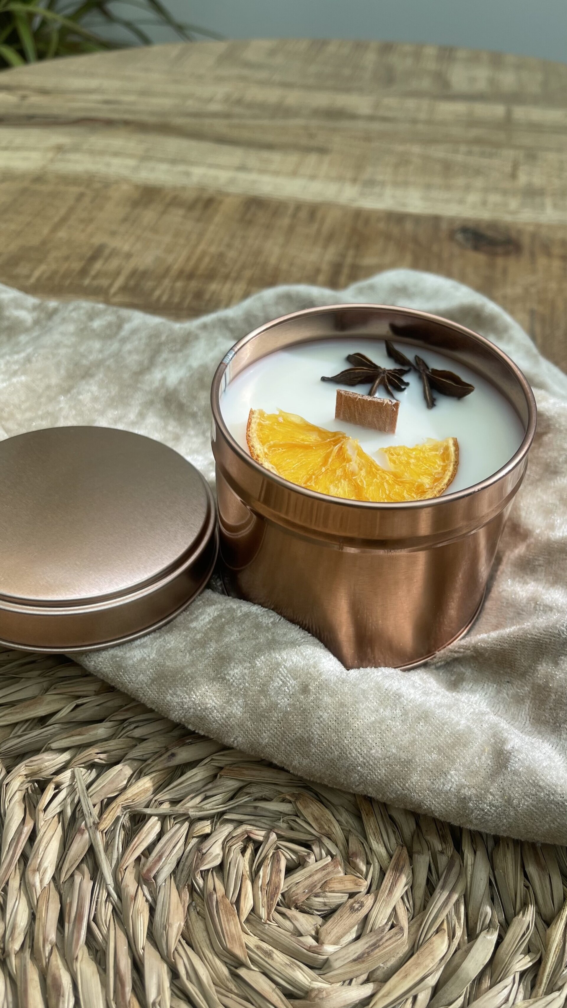 Vela aroma canela y naranja. - 2